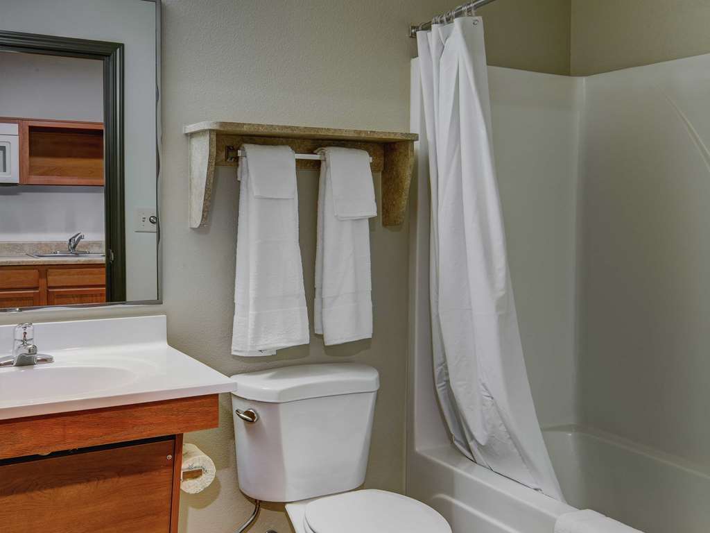 Woodspring Suites Спрингфилд Номер фото