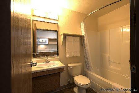 Woodspring Suites Спрингфилд Номер фото